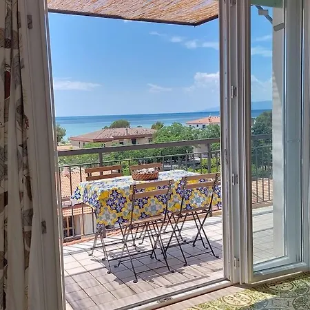 Vista Mare Barbara 아파트 *